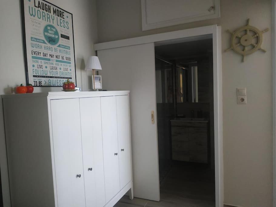 Athens View Apartment Near Metro Station Agia Marina المظهر الخارجي الصورة