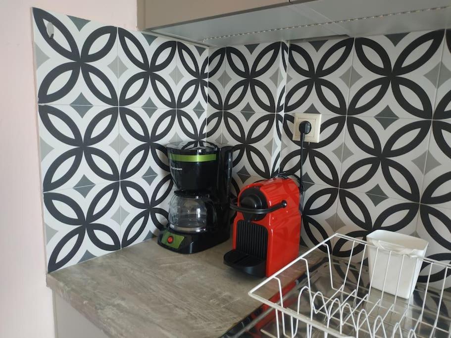 Athens View Apartment Near Metro Station Agia Marina المظهر الخارجي الصورة