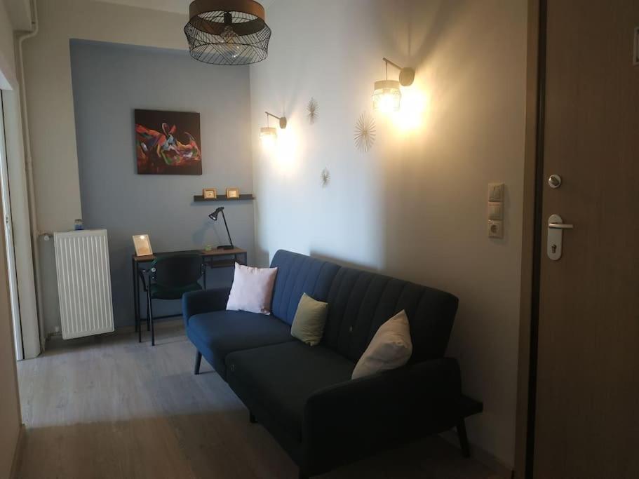 Athens View Apartment Near Metro Station Agia Marina المظهر الخارجي الصورة